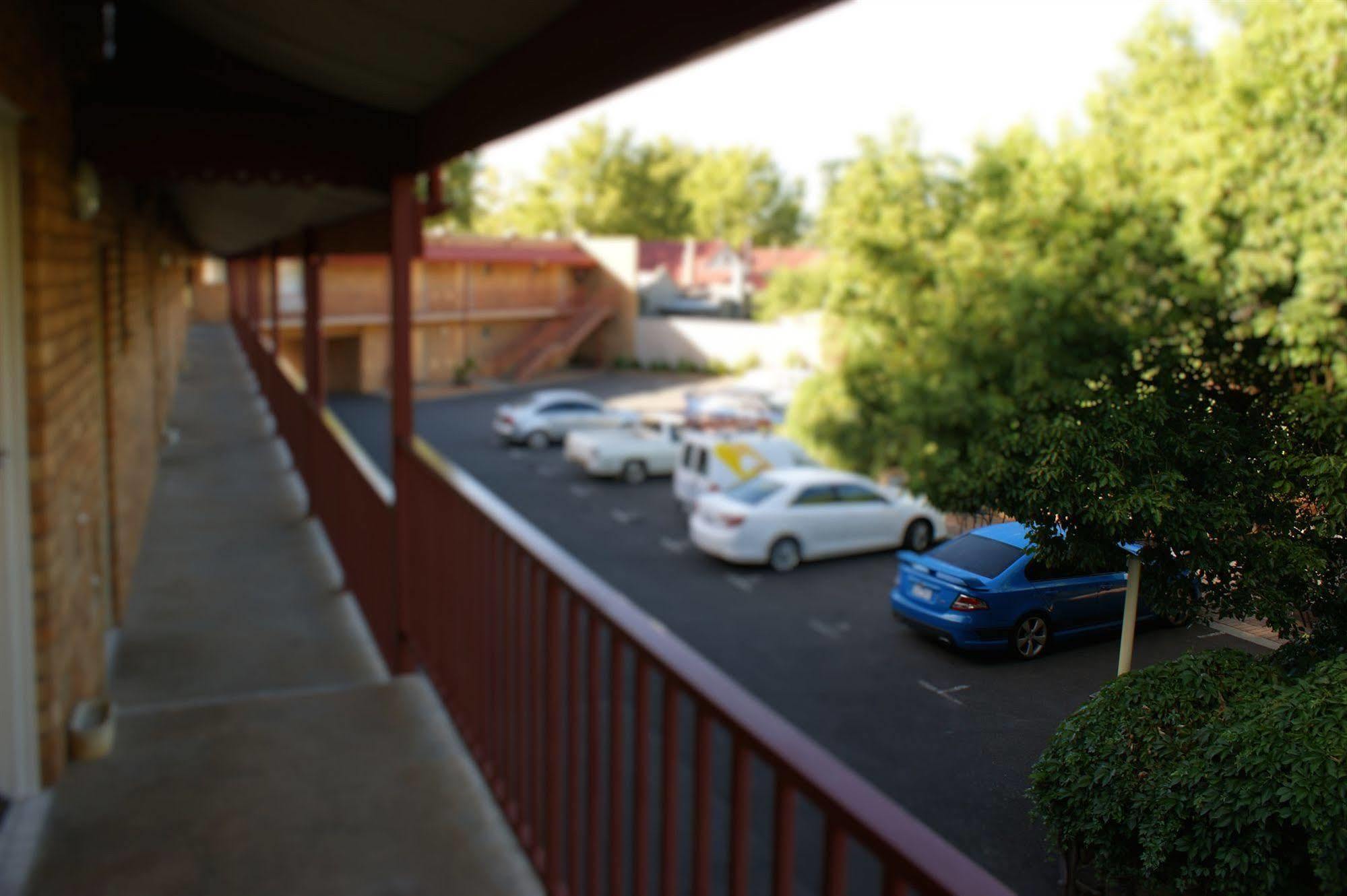 Cathedral Motor Inn Bendigo Exterior foto